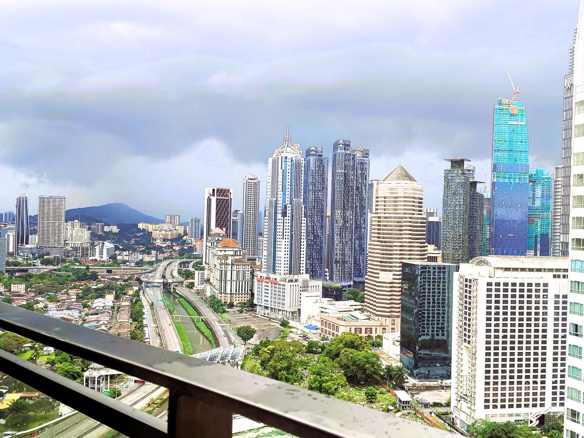 Summer Suites By Hibiscus Kuala Lumpur Esterno foto