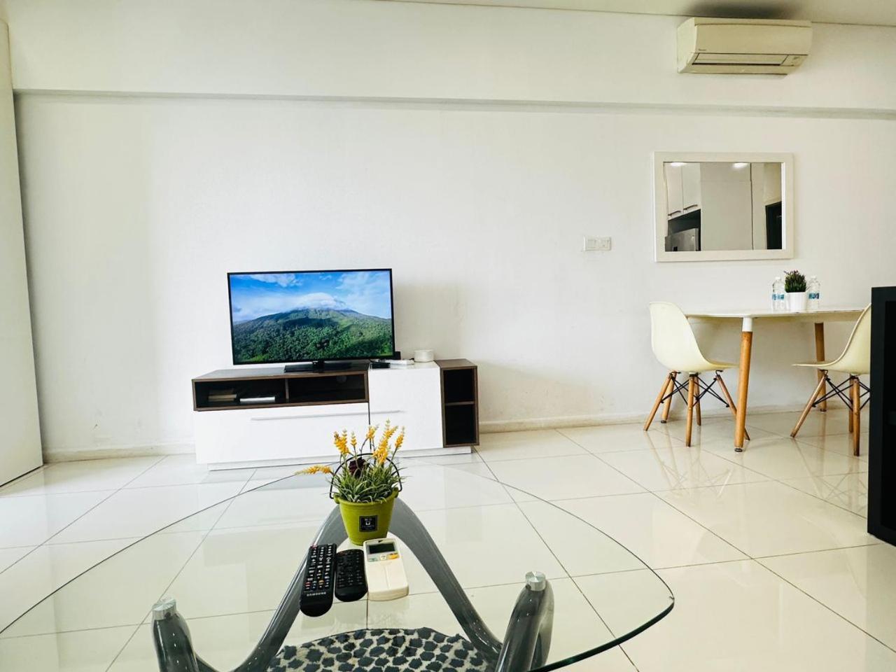 Summer Suites By Hibiscus Kuala Lumpur Esterno foto